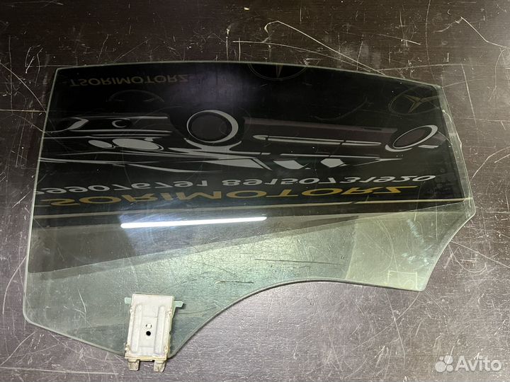 Стекло двери мерседес w218 cls500