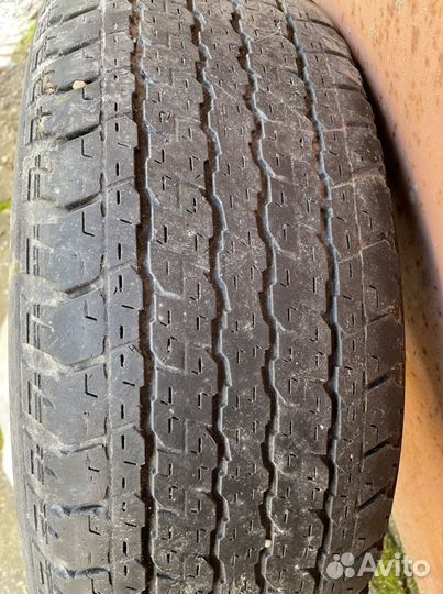 Bridgestone Blizzak VM-11 265/65 R17