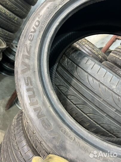 Hankook Ventus V12 Evo2 K120 235/45 R17