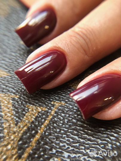 Маникюр и педикюр