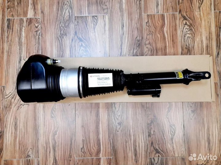 Стойка пневмо для бмв 7er RWD 37106877553