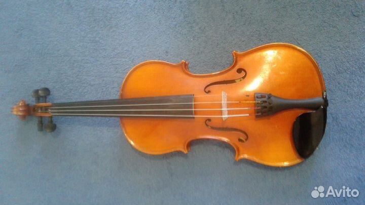Продается скрипка 4/4, ученическая