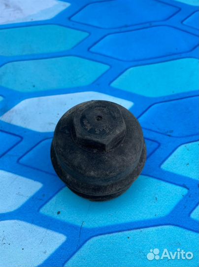 Крышка масляного фильтра 6740217339