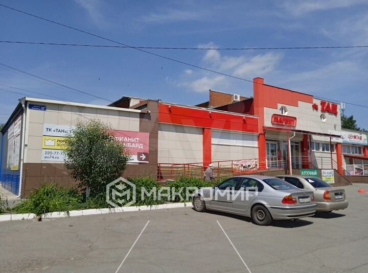 Продам торговое помещение, 1900 м²