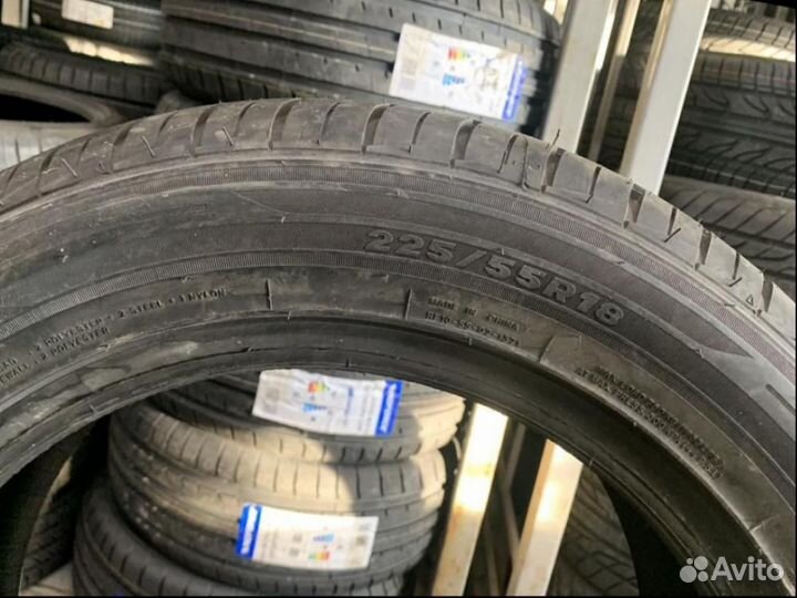 Tracmax X-Privilo H/T 225/55 R18 98H