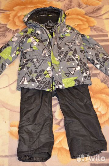 Горнолыжный костюм