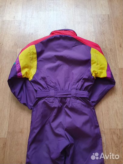 Горнолыжный комбинезон