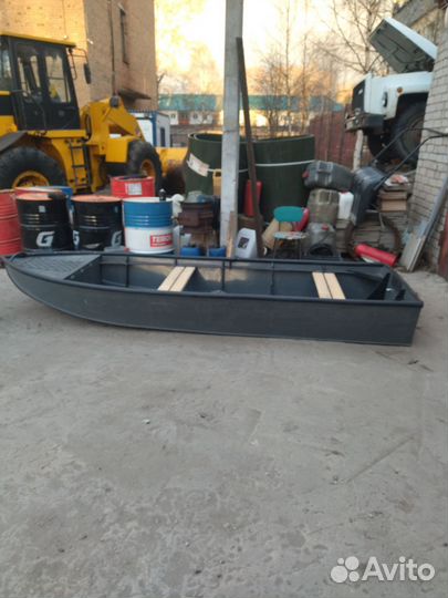 Лодка из пнд