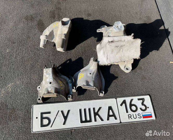 Кронштейн крепления двигателя Audi A4 B8