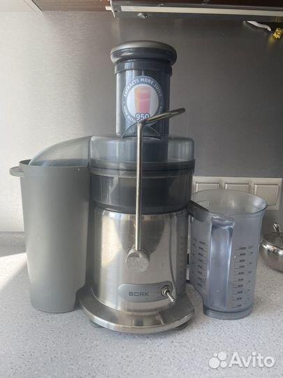 Соковыжималка bork ju cup 21095 si