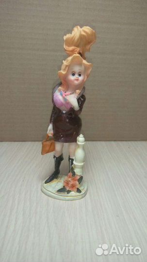 Статуэтки-фигурки Девушек