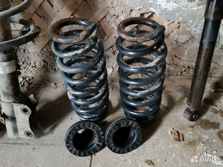 Задние амортизаторы suzuki grand vitara