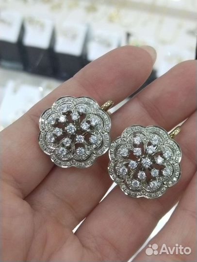 Золотые сережки 585