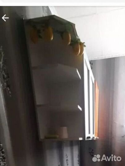 Полка настенная угловая