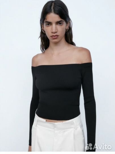 Zara лонгслив / топ
