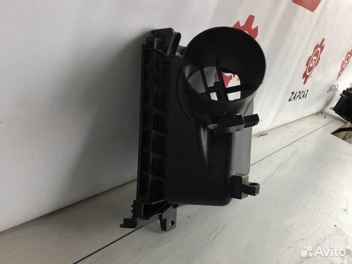 Toyota Prado 150 Крышка воздушного фильтра