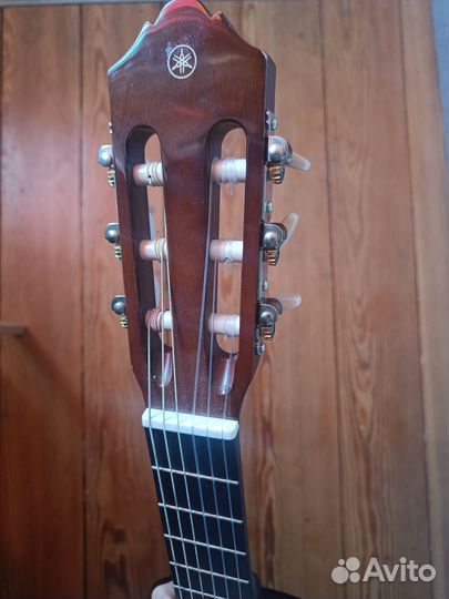 Yamaha Классическая гитара 1 2 + чехол