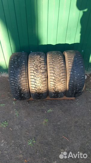 Kumho WinterCraft Ice WI31 185/55 R15 82T