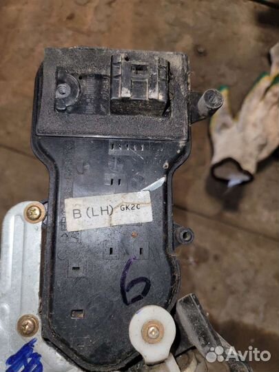 Замок водительской двери на мазду 6