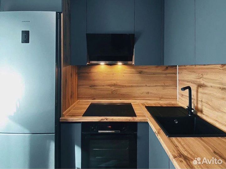 Кухня угловая современная на заказ