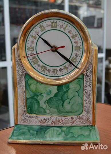 Фарфоровые часы (на ходу)