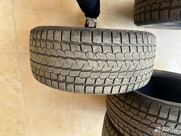 Yokohama Ice Guard G075 275/50 R20