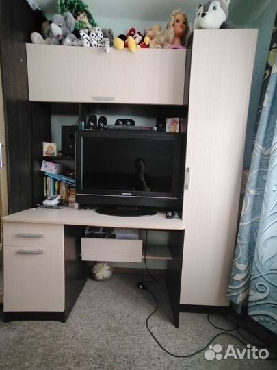 Спальный гарнитур