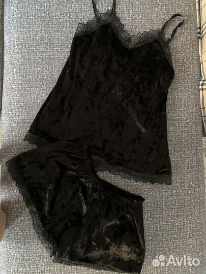 Вещи женские (девочке/девушке)