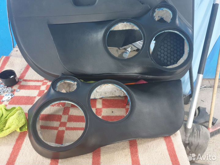 Изготовление дверных карт под автозвук