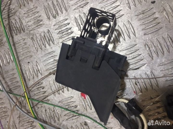 Реостат Peugeot 307 хэтчбэк 1.4 KFU 2004
