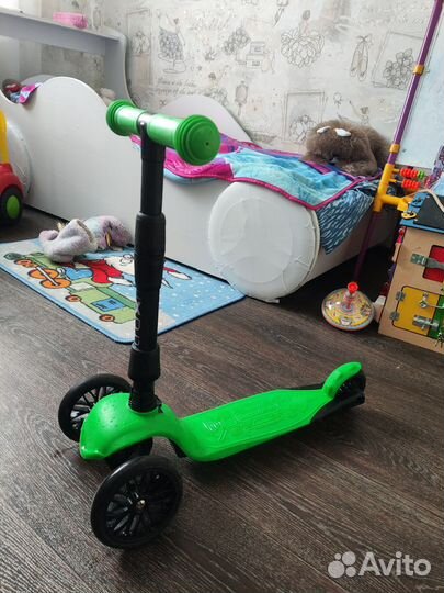 Самокат детский трехколесный бу