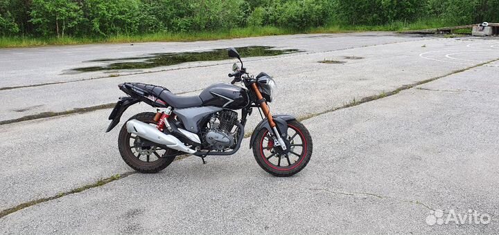 Stels Flame 200