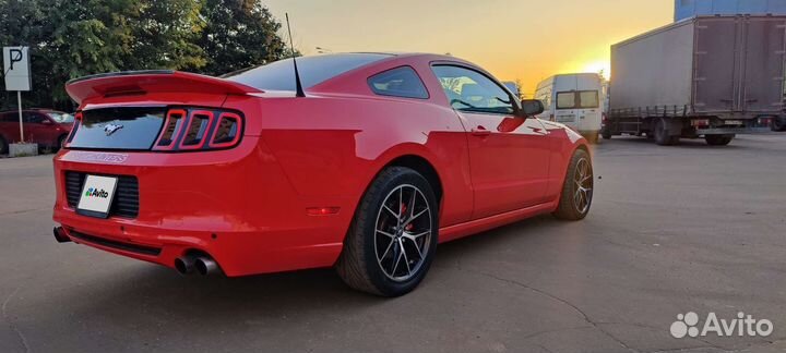 Ford Mustang 3.7 AT, 2012, 89 500 км