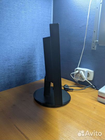 Монитор LG Flatron L204WT