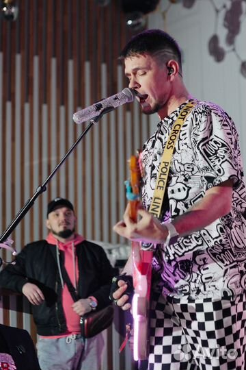 Музыканты Кавер группа Kach band на мероприятие