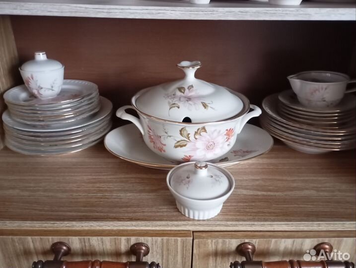 Сервиз столовый