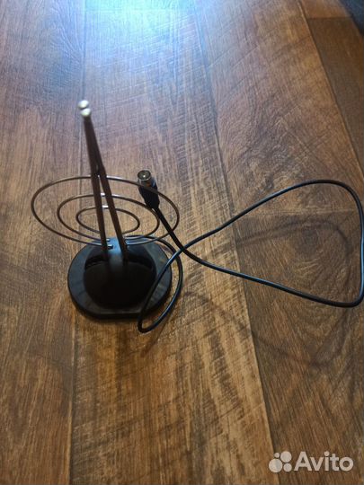 Антенна для тв комнатная