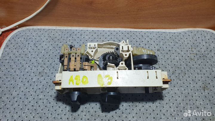Блок управления печкой ауди 80 90