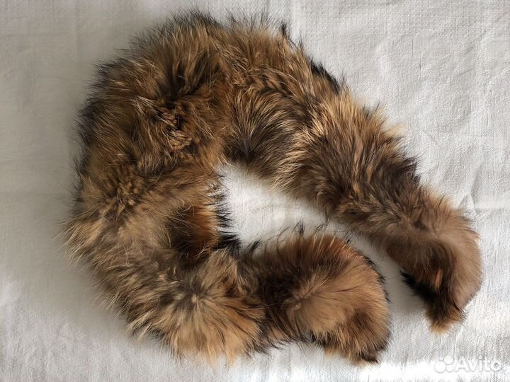 Новый меховой воротник енот