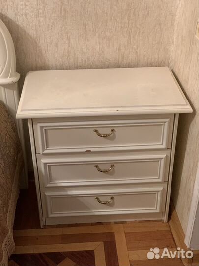 Спальный гарнитур