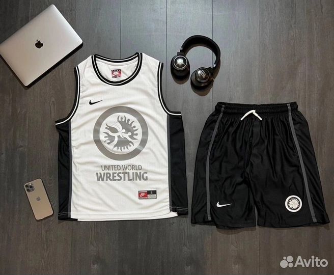 Баскетбольные комплекты