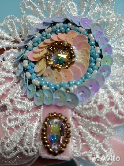 Брошь ручной работы
