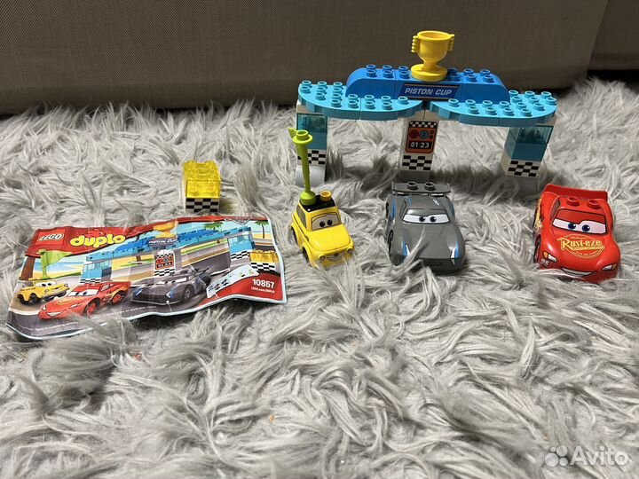 Конструктор lego duplo 10857 Гонка за Кубок Поршня