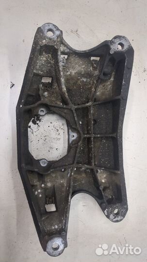 Кронштейн кпп Audi A6 (C7), 2013