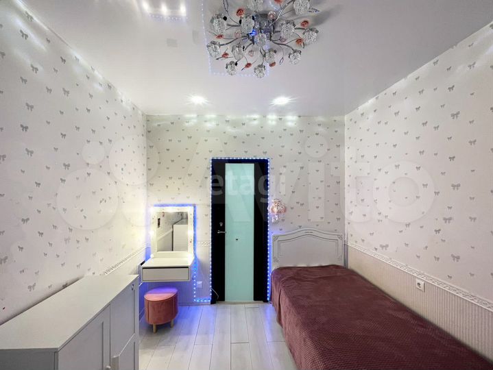 3-к. квартира, 71,8 м², 6/10 эт.