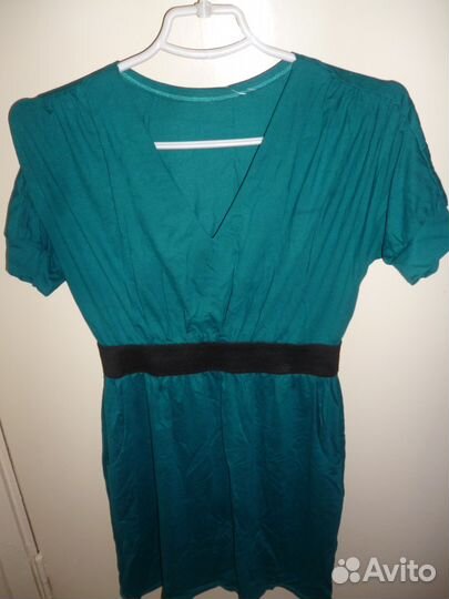 Продам платье новое р. 46