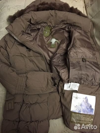 Пуховик женский