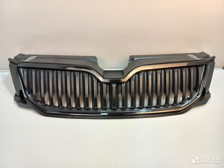 Решетка радиатора Skoda Octavia 2013-2016 черная