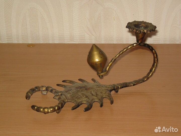 Подсвечник Скорпион