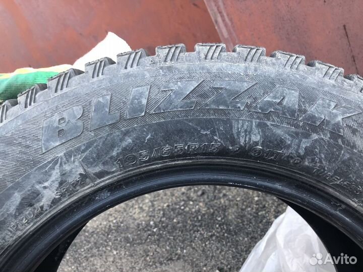 Bridgestone Blizzak Spike-01 195/65 R15